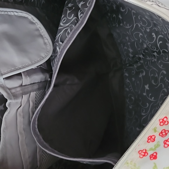 High Sierra Tote Bag! - Picture 7 of 7